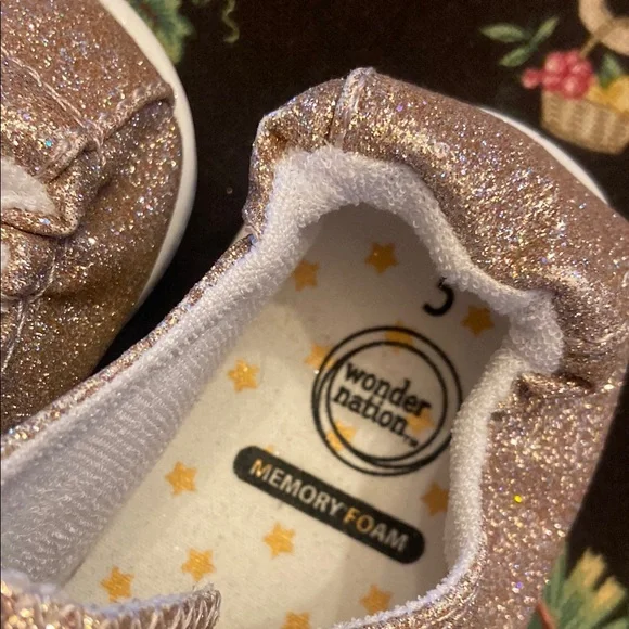 Wonder Nation Pink Glitter Sneakers - Picture 2 of 5